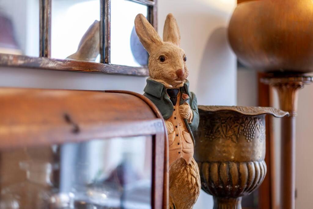 Outstanding Antique 1Br Flat In Soho Leilighet London Eksteriør bilde